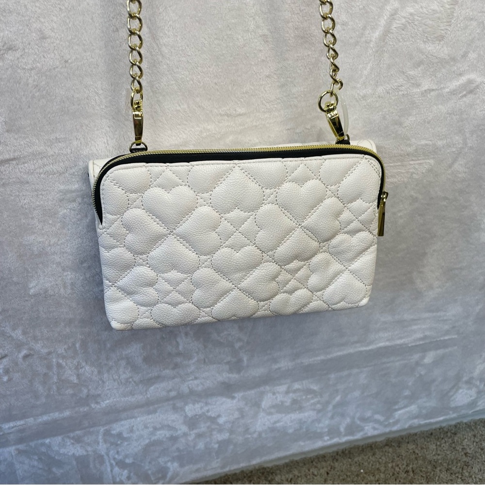 Betsey Johnson Quilted Heart Black/White Cross Body Bag Purse Mirror Coquette - Picture 4 of 6